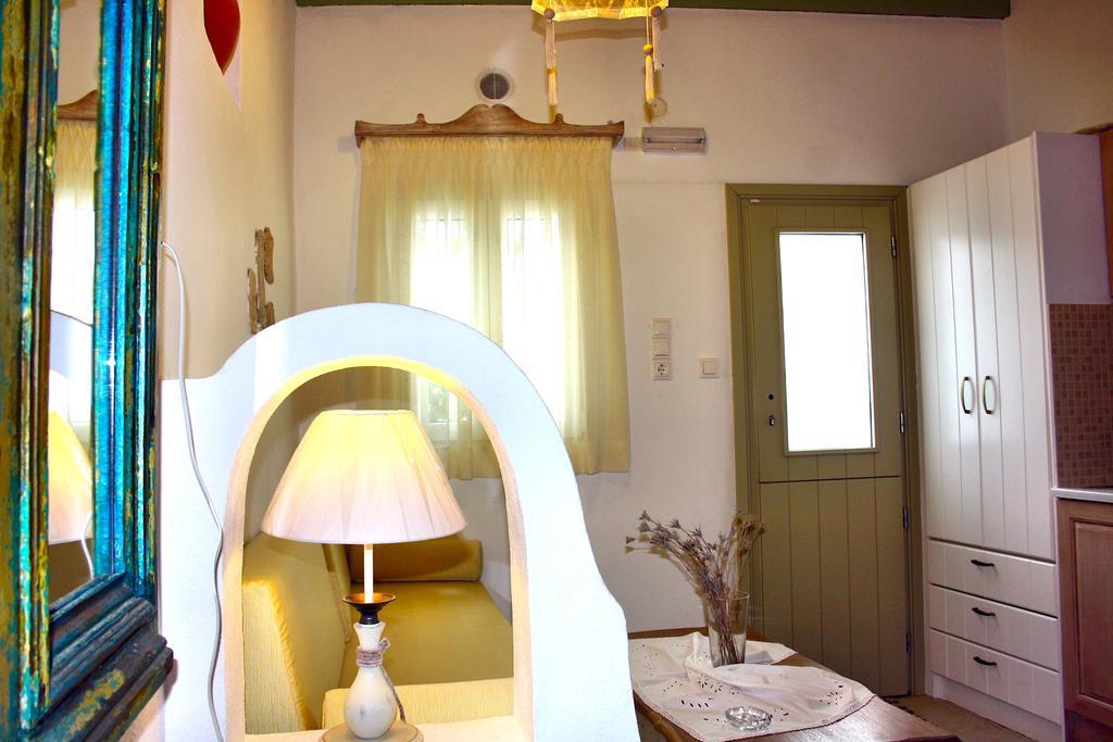 Mariakis Luxury Studios Astypálaia Eksteriør bilde
